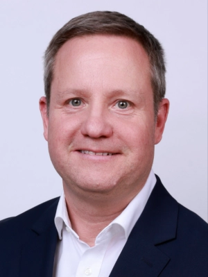  Hassan-Frederic Falk