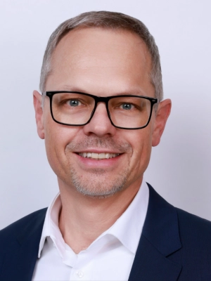 Dr. Siegfried Schmidtner