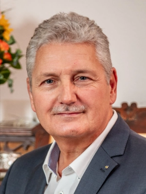  Peter Heinzlmair
